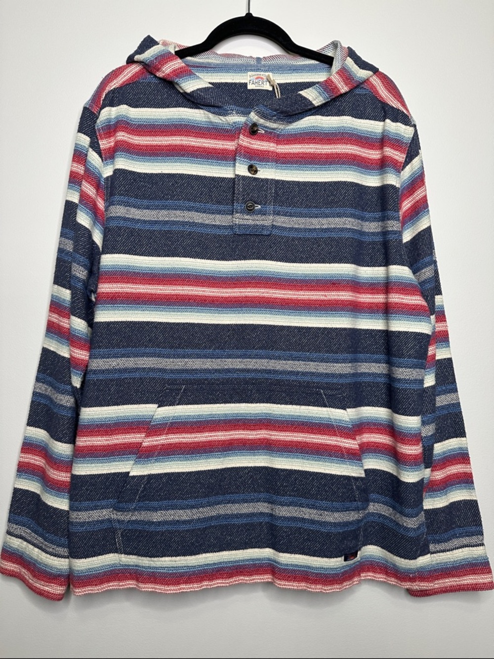 Faherty Red Blue Striped Hooded Pacific Poncho Long Sleeve Shirt Size Large NWT